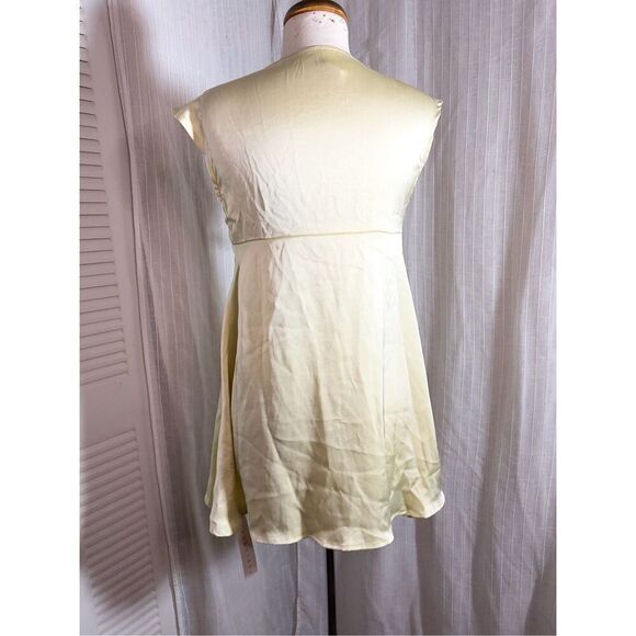 Missguided | Women’s | Dresses | L | Cream Satin Button Down Mini Dress - Picture 4 of 5